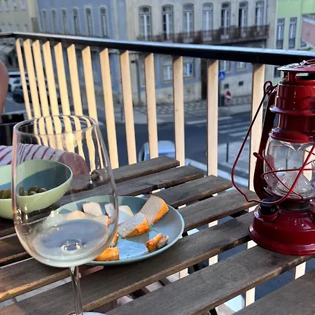 Appartamento Lx Factory Apartment-lisbon Style-spacious & Bright-congress Centre Lisbona