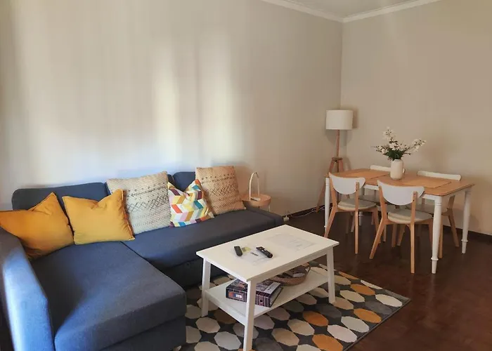 Lx Factory Apartment-lisbon Style-spacious & Bright-congress Centre * Lisboa