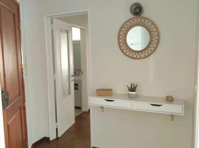 Lx Factory Apartment-lisbon Style-spacious & Bright-congress Centre